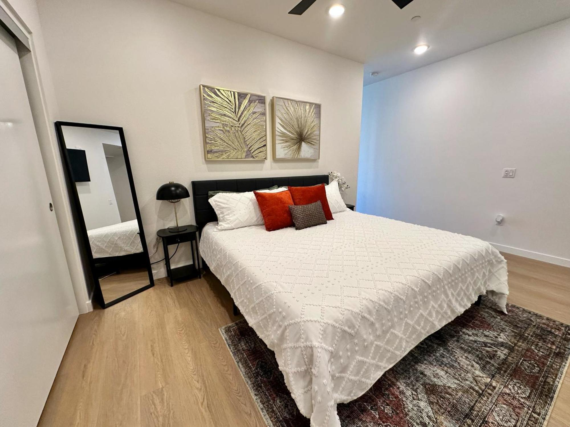Apartment Nimitz Crossing Luxury Residences